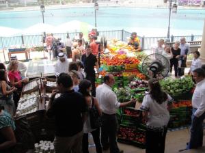 View of the Souk al Bahar farmers market